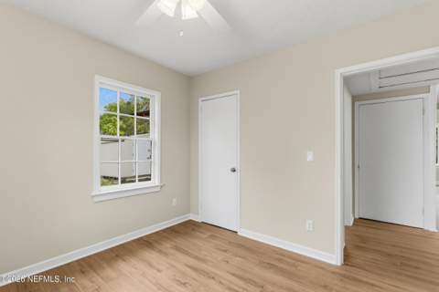 4817 Manchester Road, Jacksonville FL - photo 23 of 28