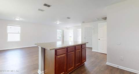 7118 Plymouth Grove Court, Jacksonville FL - photo 13 of 39