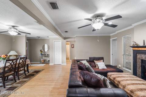 12533 Remler Drive, Jacksonville FL - photo 6 of 33