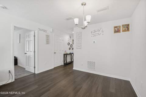 6212 Leona Street, Jacksonville FL - photo 10 of 30