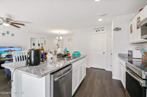 6212 Leona Street, Jacksonville FL - photo 12 of 30