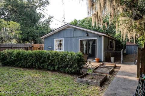 309 Sandra Road, Jacksonville FL - photo 11 of 35