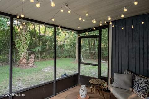 309 Sandra Road, Jacksonville FL - photo 16 of 35