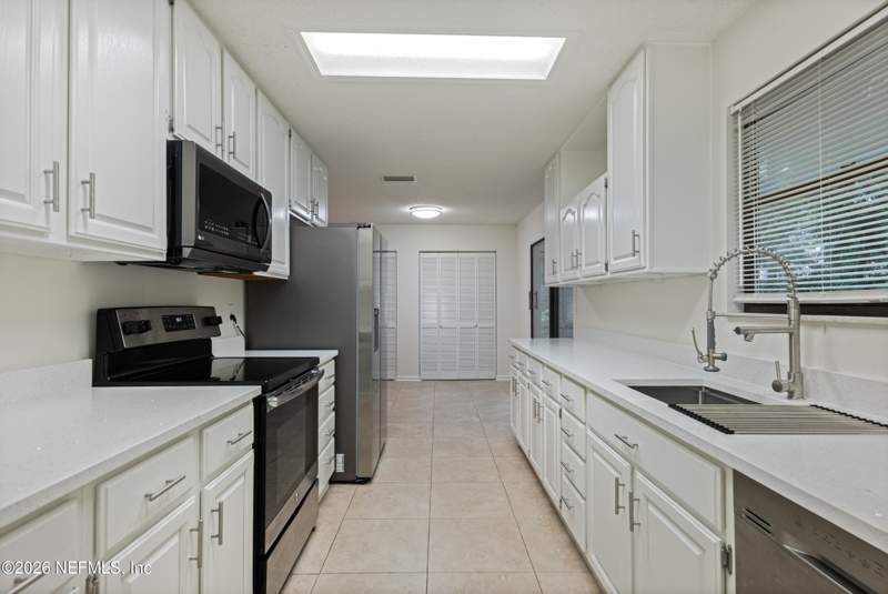 3 bedroom Single Family Residence at 2162 Talbot, Island Grove, Fernandina Beach — photo 4