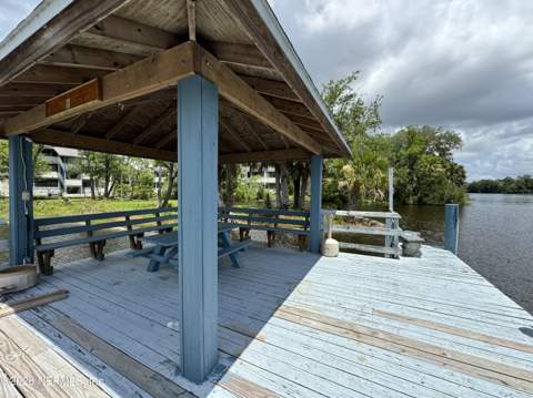 5615 San Juan Avenue #112, Jacksonville FL - photo 6 of 37