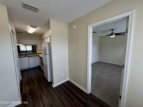 5615 San Juan Avenue #112, Jacksonville FL - photo 17 of 37
