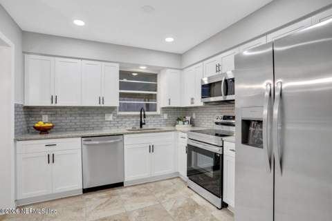 10620 HAMPTON Road, Jacksonville FL - photo 14 of 43