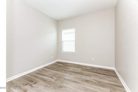 9967 Pavnes Creek Drive, Jacksonville FL - photo 17 of 21