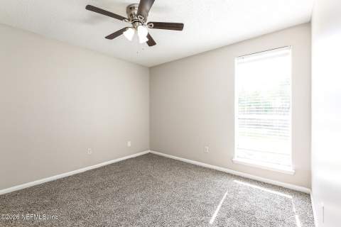 2437 Oakview Drive, Jacksonville FL - photo 16 of 22
