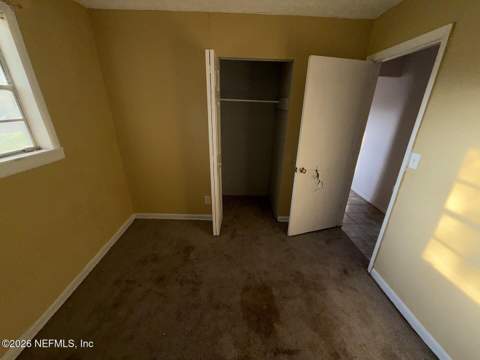 6880 Tinkerbell Lane, Jacksonville FL - photo 7 of 11