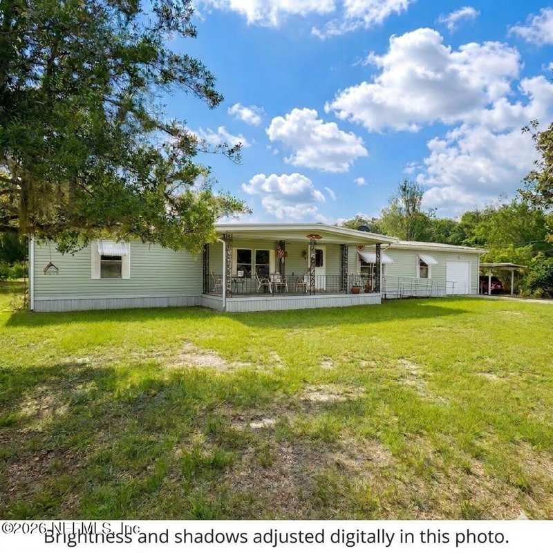 3 bedroom Mobile Home at 304 Dawn Avenue, Interlachen Estate, Interlachen — photo 1