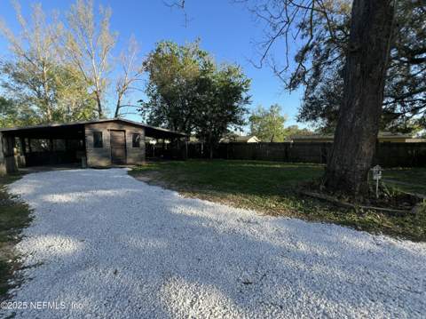 13603 Lyle Road, Jacksonville FL - photo 6 of 35