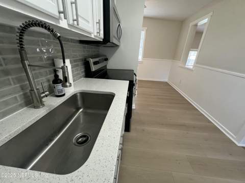 13603 Lyle Road, Jacksonville FL - photo 13 of 35