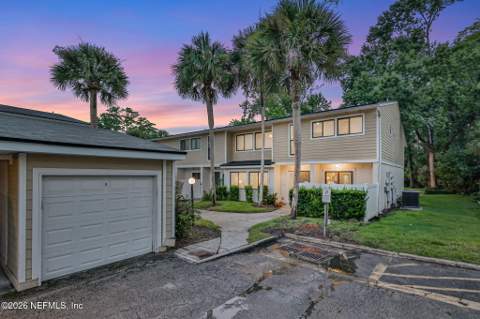 7950 Los Robles Court #7950, Jacksonville FL - photo 6 of 75