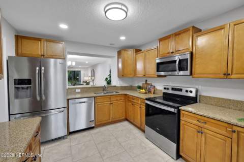 7950 Los Robles Court #7950, Jacksonville FL - photo 22 of 75