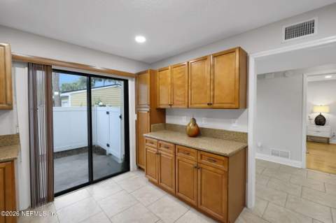 7950 Los Robles Court #7950, Jacksonville FL - photo 24 of 75