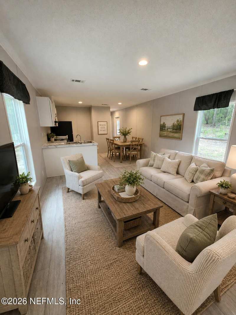 3 bedroom Manufactured Home at 308 Wilson Drive, Interlachen, Interlachen — photo 1