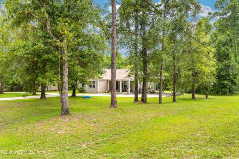 2475 Oleander Avenue, Middleburg FL - photo 11 of 27