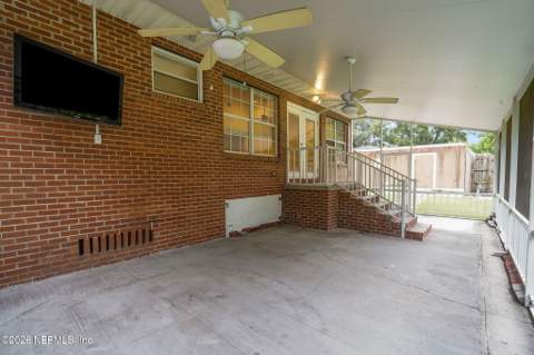 1536 Harbor Oaks Road, Jacksonville FL - photo 17 of 19
