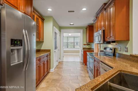 1536 Harbor Oaks Road, Jacksonville FL - photo 9 of 19
