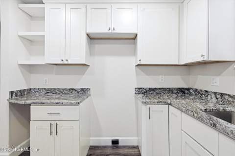 2022 W 13th Street, Jacksonville FL - photo 9 of 27