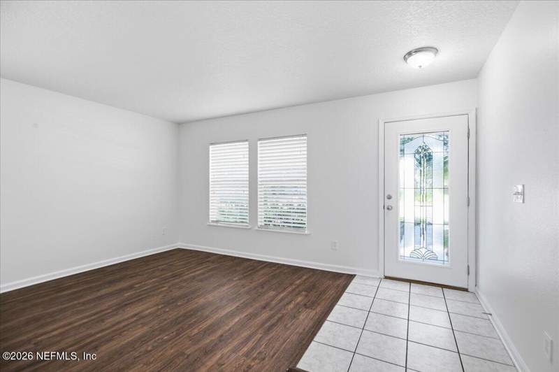 4 bedroom Single Family Residence at 1438 Blues Creek Drive, Crystal Creek, Jacksonville — photo 3