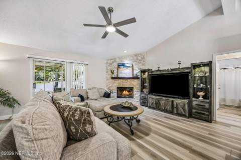 4479 Hunters Haven Lane, Jacksonville FL - photo 11 of 37