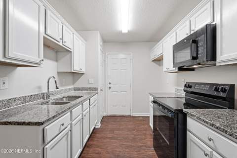 2822 Tinsley Road, Jacksonville FL - photo 8 of 21