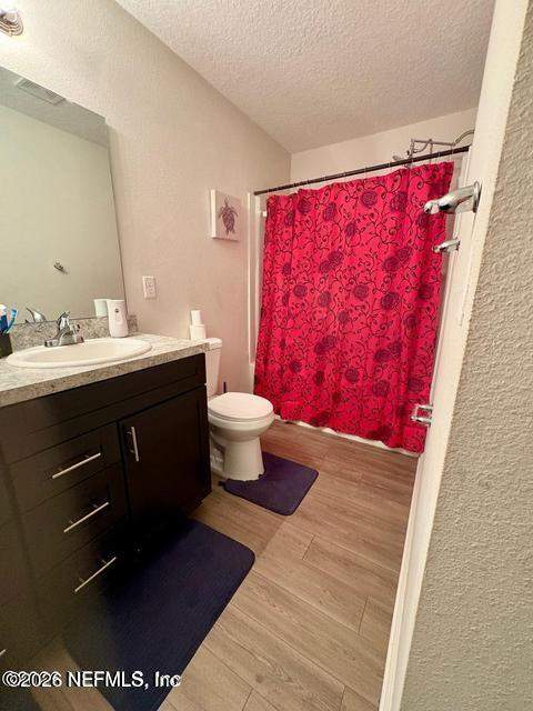 8441 Mc Glothlin Street, Jacksonville FL - photo 10 of 22