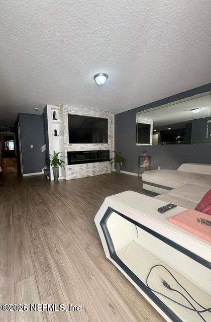 4 bedroom Single Family Residence at 8441 Mc Glothlin Street, Jax Heights, Jacksonville — photo 2