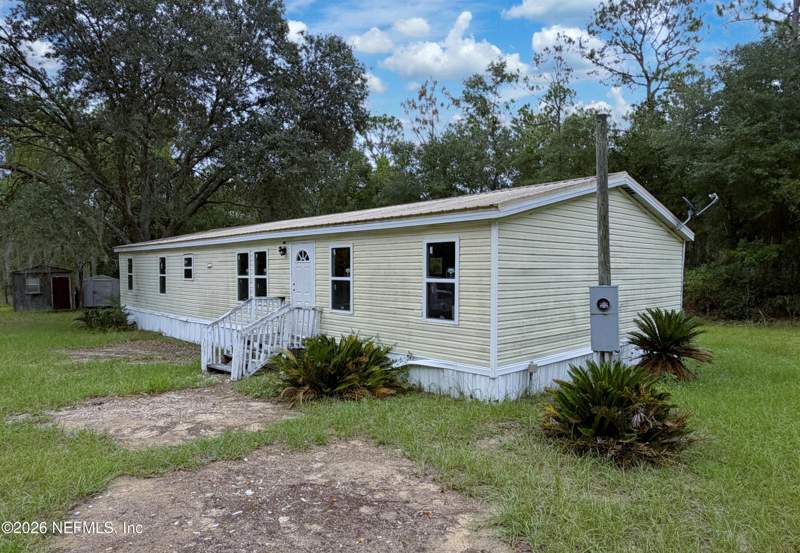 4 bedroom Manufactured Home at 173 Hill Top Loop, Long Lake Estates, Hawthorne — photo 3