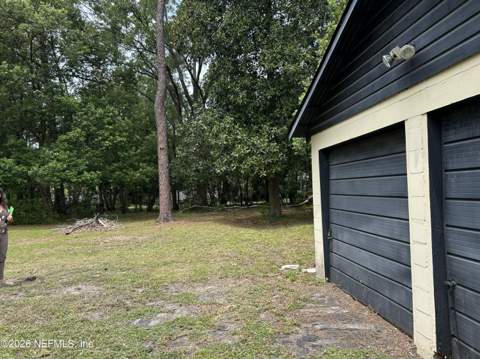 5463 LEAMING Avenue, Jacksonville FL - photo 8 of 20