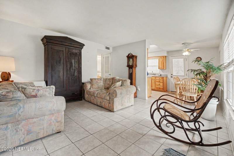 4 bedroom Single Family Residence at 3133 MANDELL Drive, Loran Estates, Jacksonville — photo 5