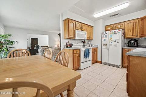 3133 MANDELL Drive, Jacksonville FL - photo 9 of 24