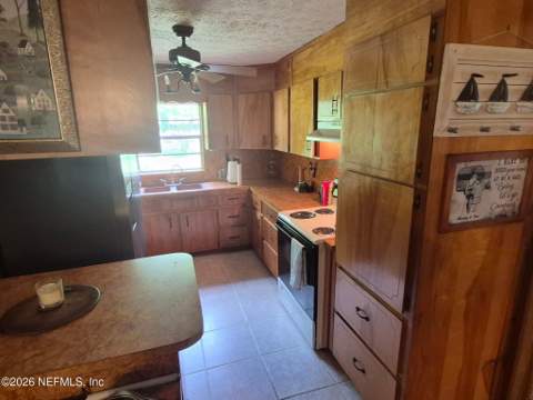 172 Silver Lake Drive, Interlachen FL - photo 10 of 107
