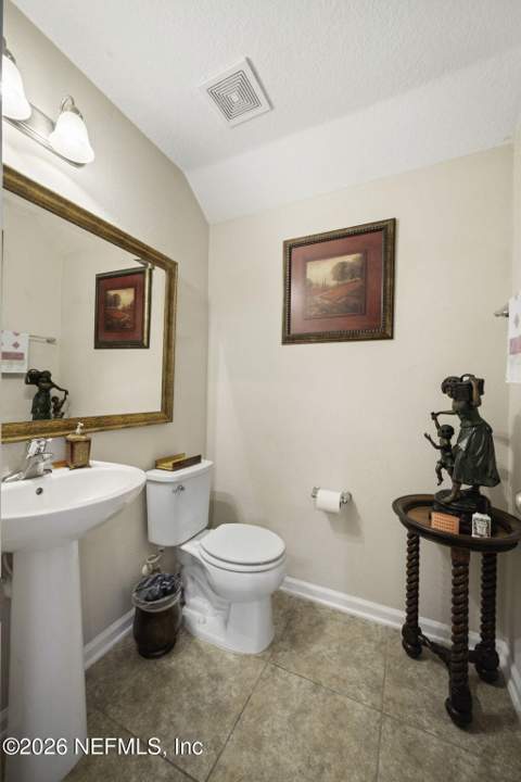270 Amber Ridge Road, Jacksonville FL - photo 18 of 47