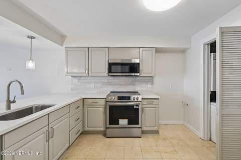 6000 San Jose Boulevard #4-C, Jacksonville FL - photo 15 of 46