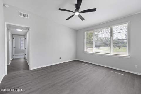 5303 Bunche Drive, Jacksonville FL - photo 6 of 26