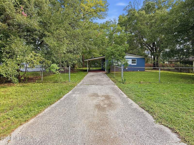 3 bedroom Single Family Residence at 6931 MISS MUFFET Lane, Cedar Hills Estates, Jacksonville — photo 1