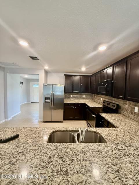 8690 LAKE GEORGE Circle, Macclenny FL - photo 8 of 45