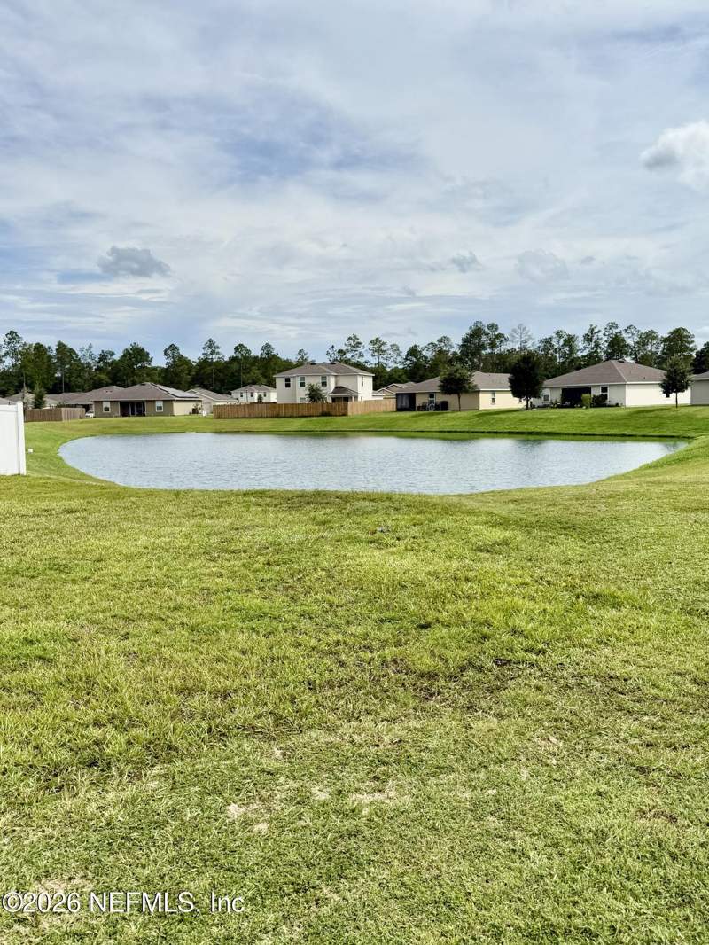 4 bedroom Single Family Residence at 8690 LAKE GEORGE Circle, Lakes At Woodlawn, Macclenny — photo 2