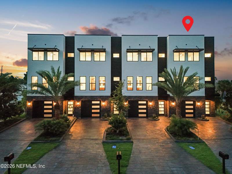 5 bedroom Townhouse at 308 Arricola Avenue, Davis Shores, St. Augustine — photo 2