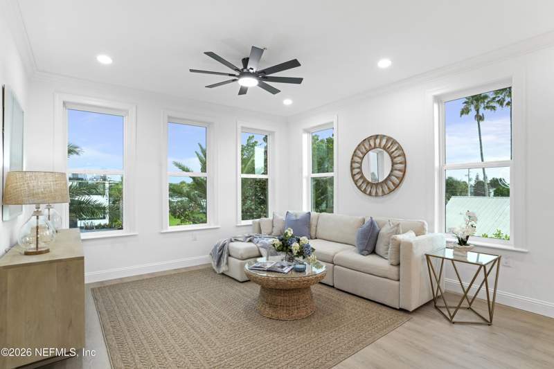 5 bedroom Townhouse at 302 Arricola Avenue, Davis Shores, St. Augustine — photo 2