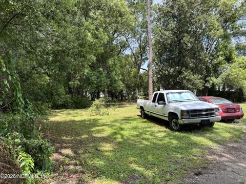 5463 LEAMING Avenue, Jacksonville FL - photo 11 of 20
