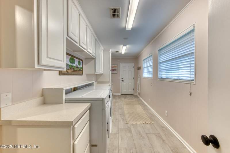 3 bedroom Single Family Residence at 1974 San Marie Drive, San Marie, Jacksonville — photo 4