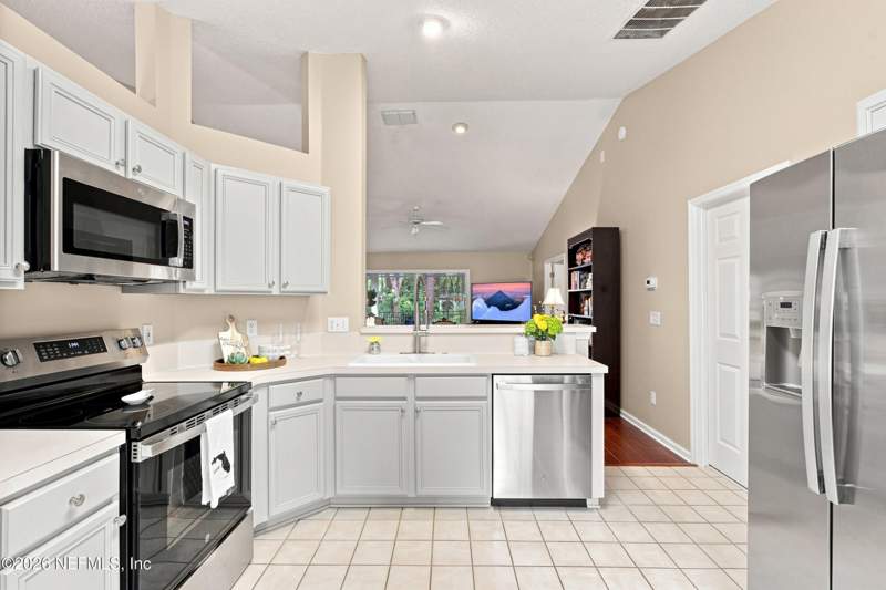 3 bedroom Single Family Residence at 12744 Marsh Cove Drive, Beach Way, Jacksonville — photo 5