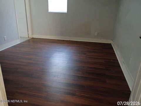 2560 Vernon Street, Jacksonville FL - photo 7 of 13