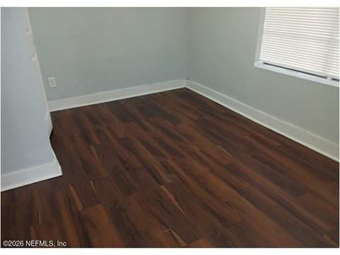 2560 Vernon Street, Jacksonville FL - photo 8 of 13