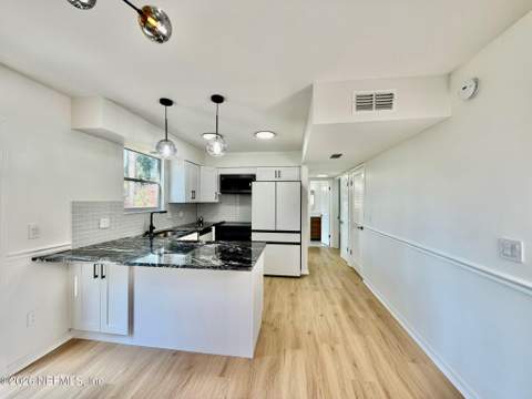 14348 Marsh Hammock Drive, Jacksonville FL - photo 7 of 21