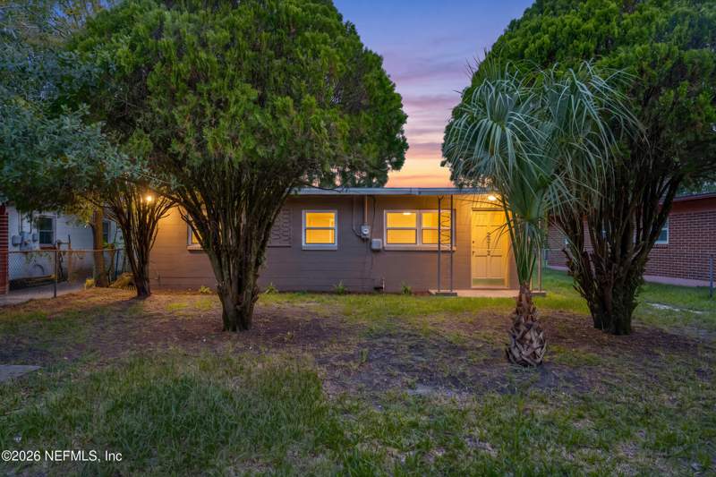 3 bedroom Single Family Residence at 2212 W 12TH Street, East Grand Park, Jacksonville — photo 3